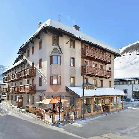 孔帕尼奥尼酒店 利维尼奥