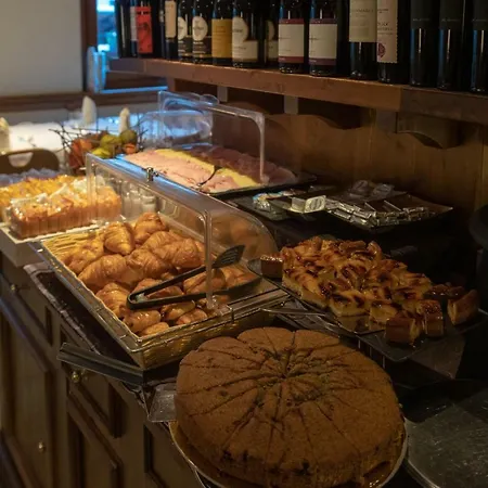 孔帕尼奥尼酒店 酒店 3*