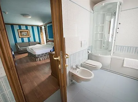 Hotel Compagnoni 3*