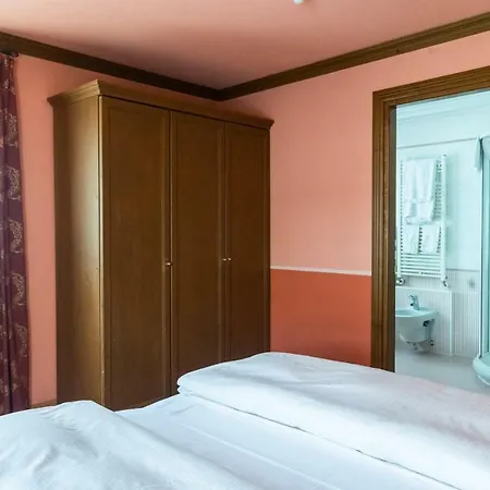 Compagnoni Hotel 3*