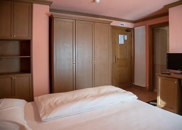 Compagnoni Отель 3*